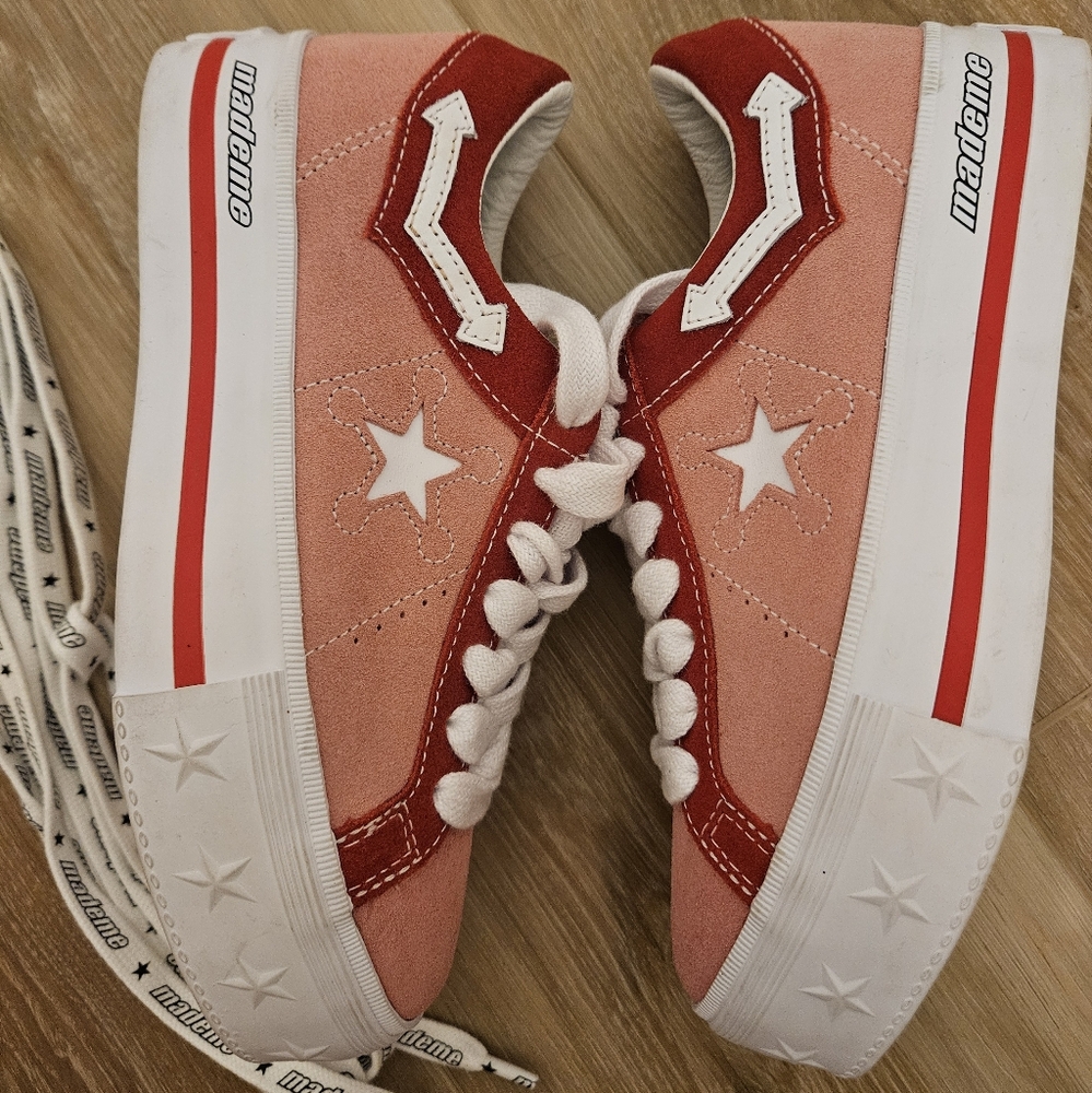 Converse Mademe One Star Sneaker New